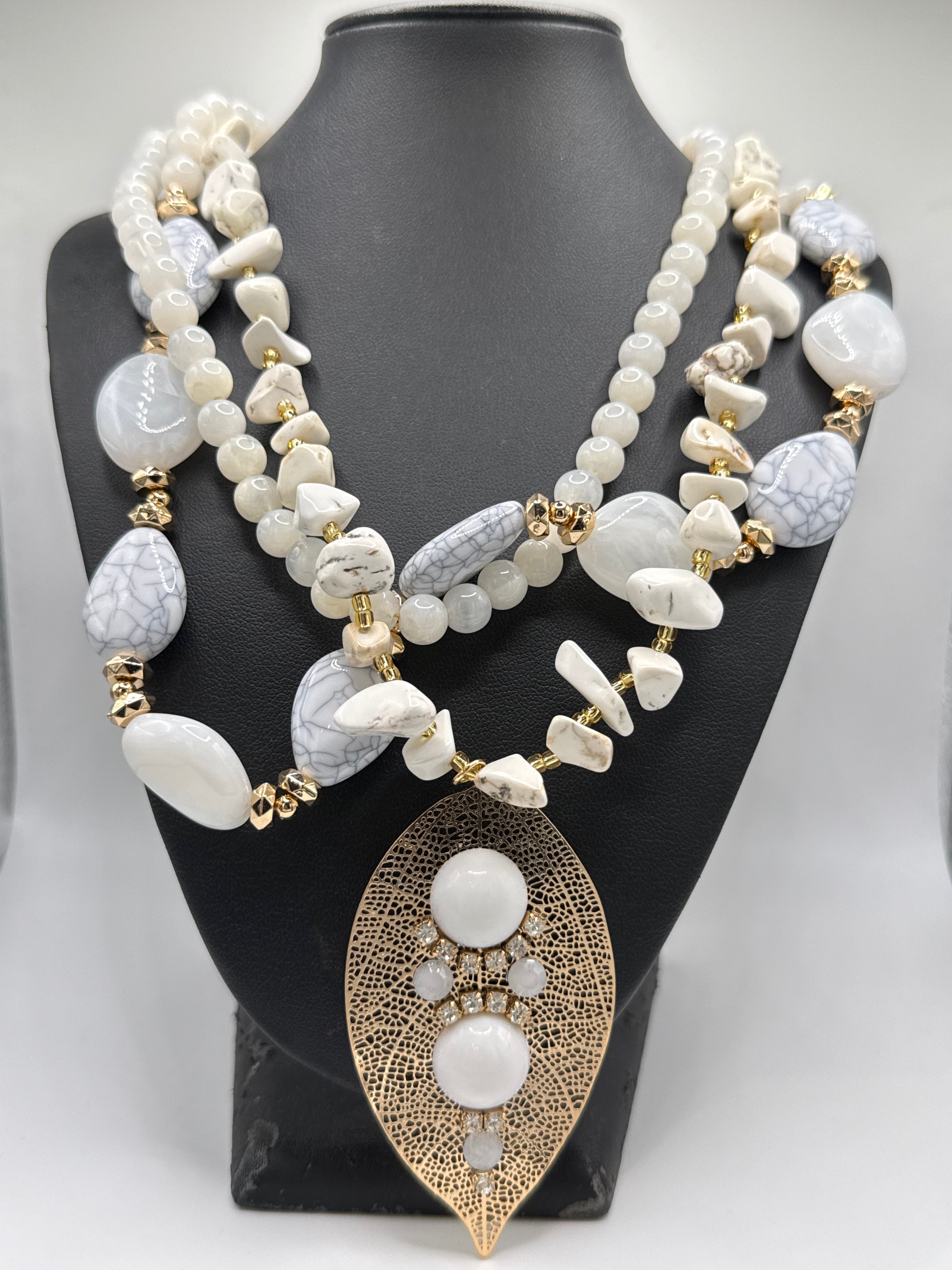Collana Foglia Bianco e Oro
