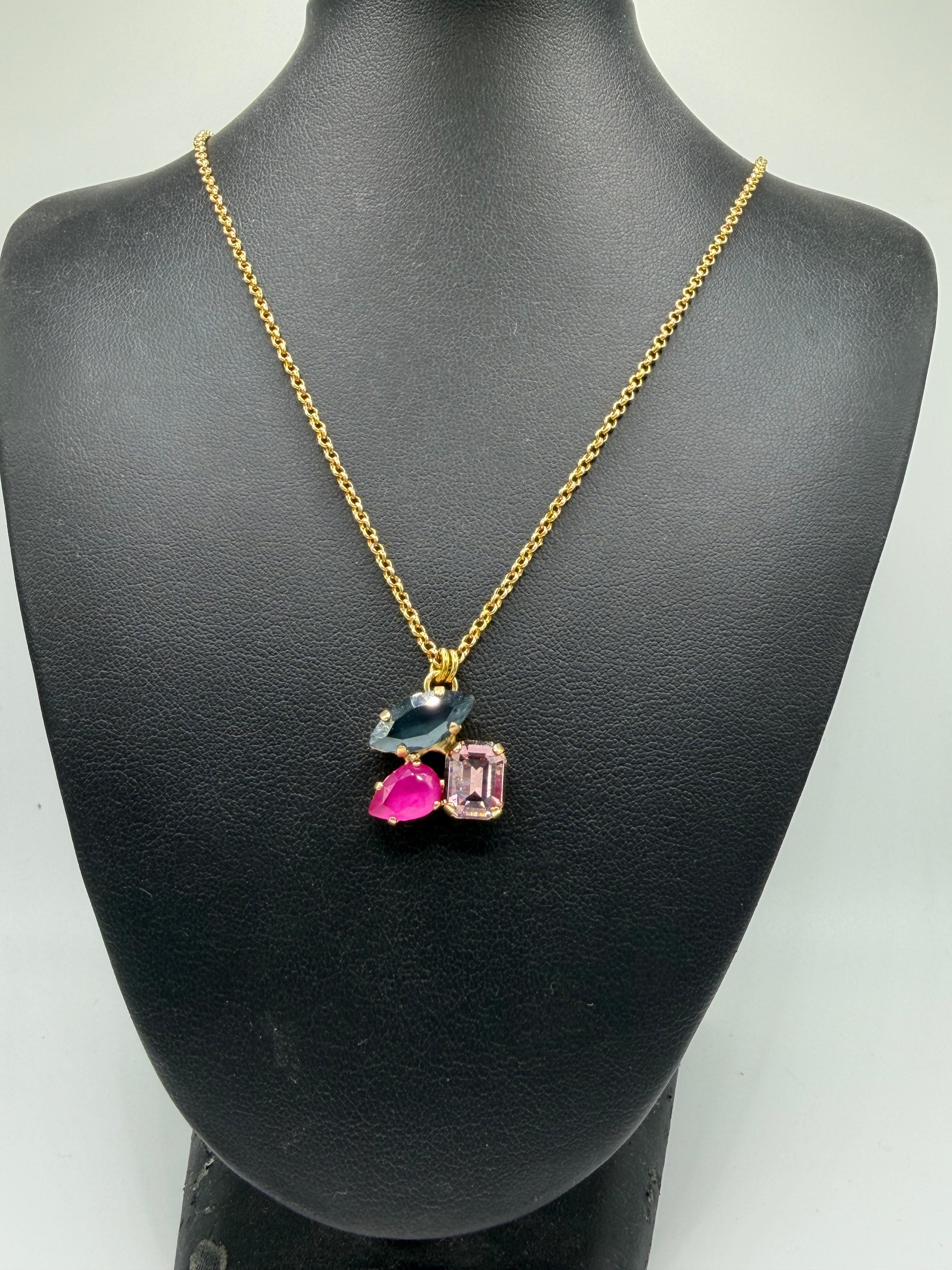 Collana Sovrastante